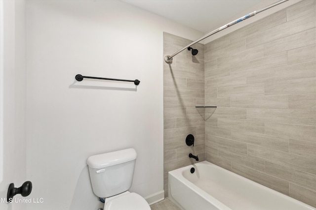 4406 John Wood Ln, Olive Branch, MS 38654 - bathroom with toilet and washtub / shower combination
