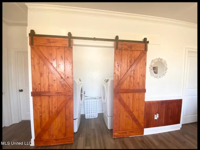 closet with washer and dryer