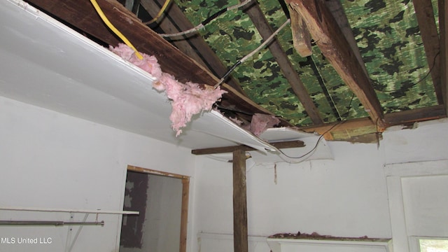 3001 Hewes Ave, Gulfport, MS 39507 - view of room details