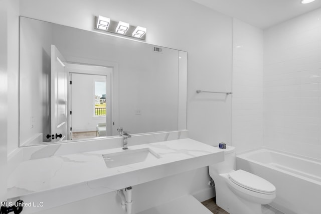 1302 Magnolia St Unit A101, Gulfport, MS 39507 - full bath featuring a sink and shower / tub combination