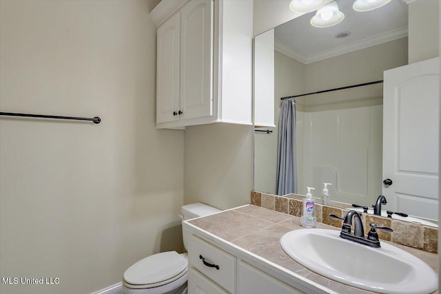 218 Greenfield Ridge Dr, Brandon, MS 39042 - full bath featuring ornamental molding, vanity, toilet, and a shower with curtain