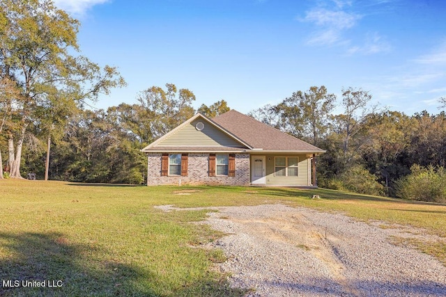 view of front of home with a front yard