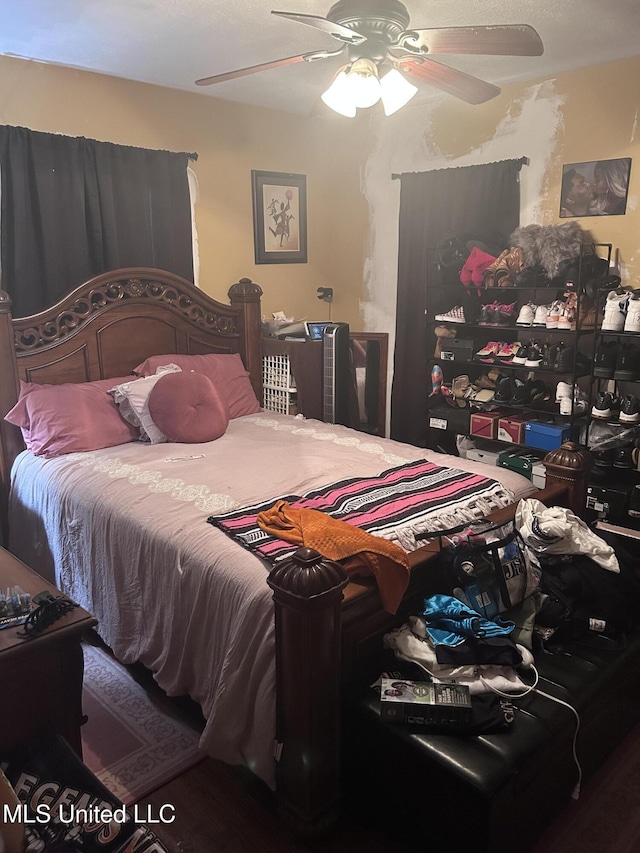 117 Shadow Lawn Dr, Jackson, MS 39204 - bedroom with wood finished floors and a ceiling fan