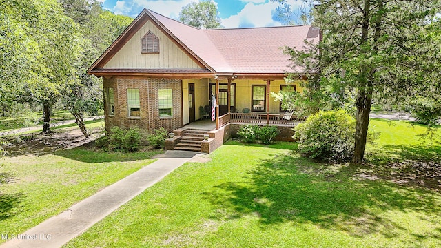 2548 Furrs Mill Dr, Wesson, MS 39191 - view of front of property featuring covered porch and a front yard