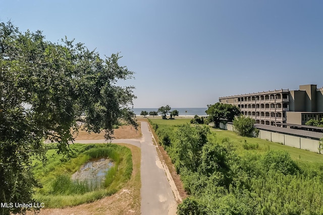 view of property's community featuring a water view