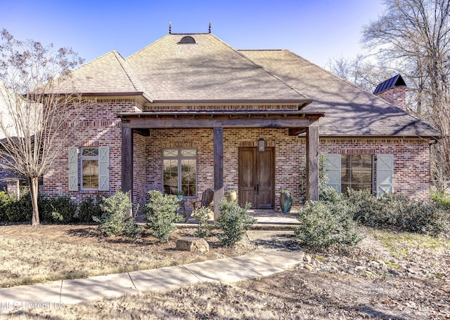 view of front facade with covered porch