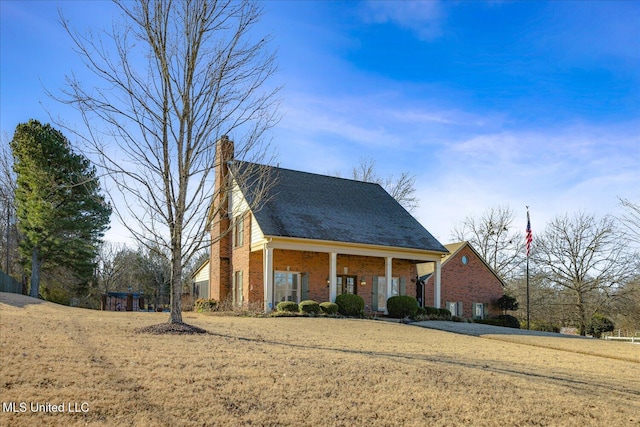 view of front of property with a porch