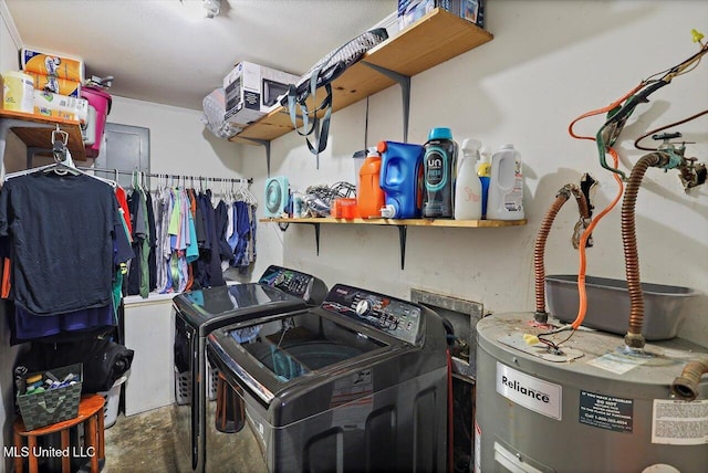 560 Bailey St, Mendenhall, MS 39114 - laundry area featuring separate washer and dryer and water heater