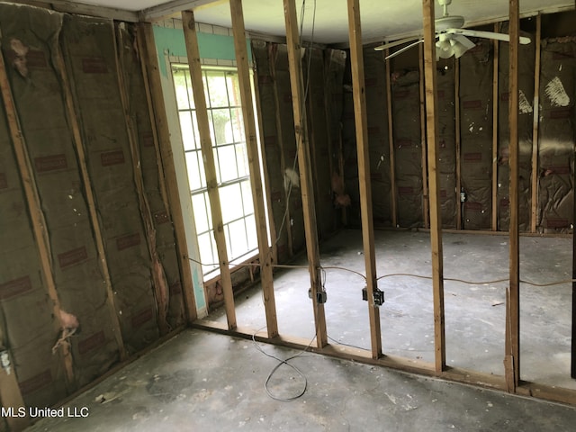 303 Old Spanish Trl, Jackson, MS 39212 - misc room with a ceiling fan