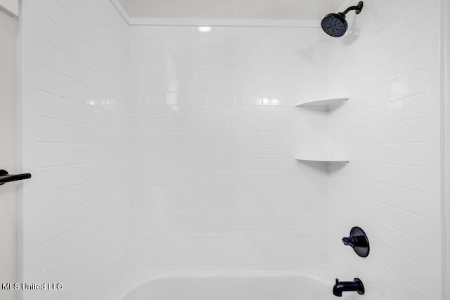 414 Shell St, Biloxi, MS 39530 - full bath with bathtub / shower combination