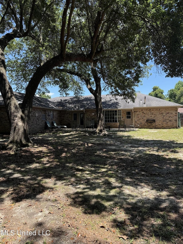 2246 Baywood Dr, Biloxi, MS 39532 - back of property with brick siding