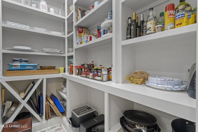 6416 Oliwa Pl, Diamondhead, MS 39525 - view of storage area