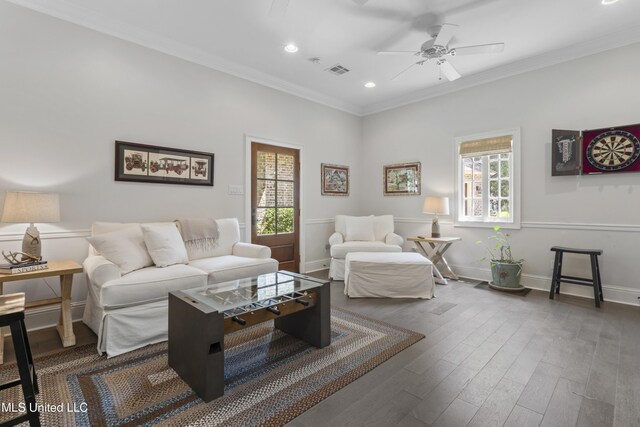 6416 Oliwa Pl, Diamondhead, MS 39525 - living room with recessed lighting, a ceiling fan, crown molding, and wood finished floors