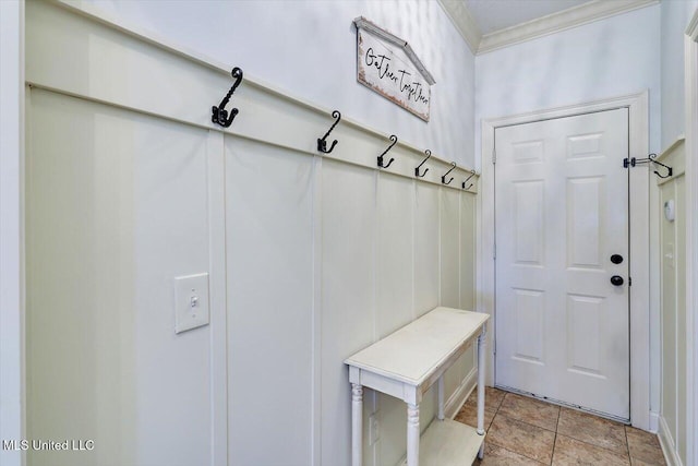 159 Stillhouse Creek Dr, Madison, MS 39110 - mudroom with ornamental molding