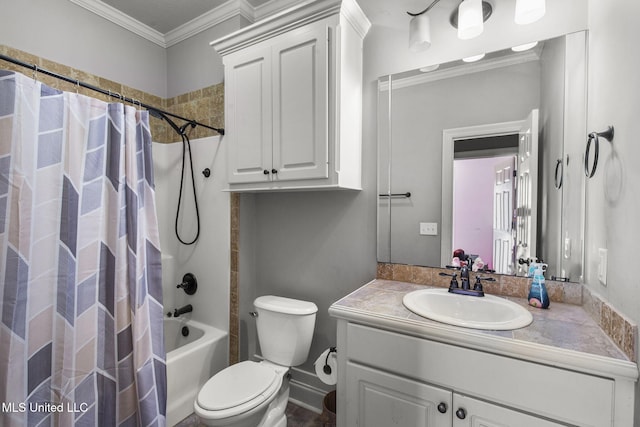 169 Beechwood Cir, Pearl, MS 39208 - full bath featuring vanity, shower / tub combo, toilet, and crown molding