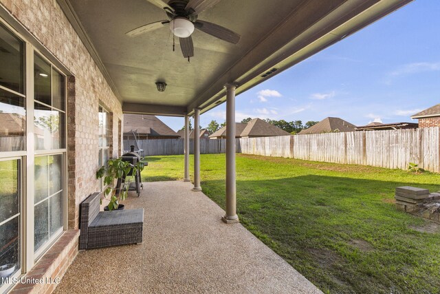 169 Beechwood Cir, Pearl, MS 39208 - view of patio / terrace with ceiling fan