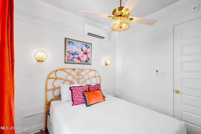 bedroom with a wall unit AC, ceiling fan, and ornamental molding