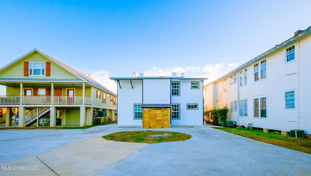 view of front of home featuring central AC