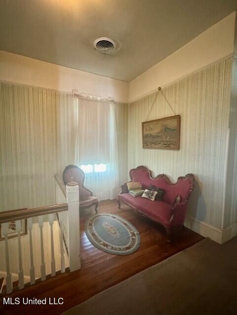206 Linton Ave, Natchez, MS 39120 - bedroom with wood finished floors