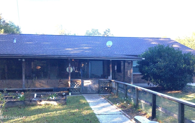 view of front of property