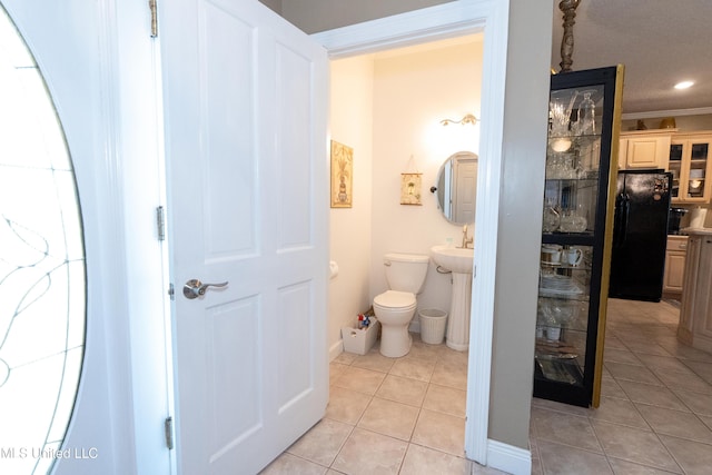 701 S Hill Ct, Biloxi, MS 39532 - bathroom featuring tile patterned flooring and recessed lighting