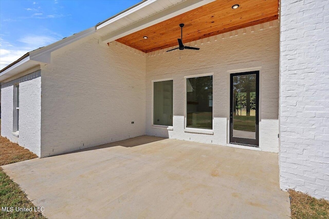 1025 Mullican Rd, Florence, MS 39073 - view of patio with a ceiling fan