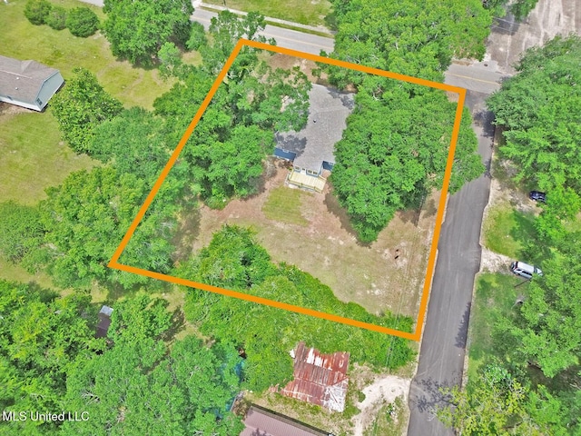 305 First Ave, New Augusta, MS 39462 - aerial view of property's location with property boundaries highlighted
