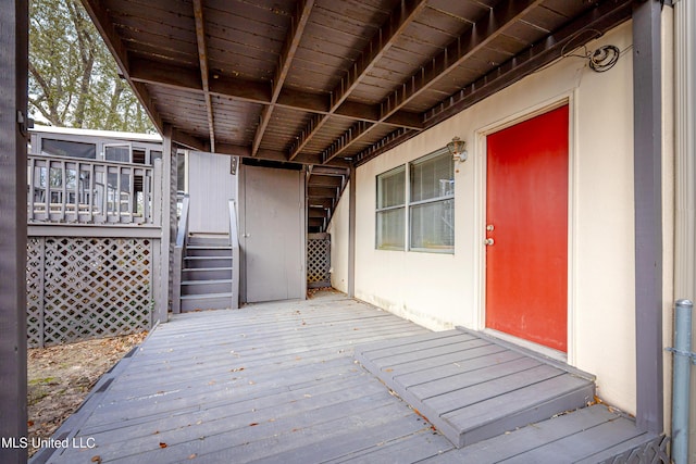 deck with stairway