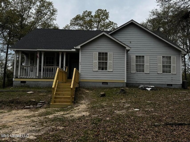53 Flagstaff St, Lumberton, MS 39455 - view of front of property with crawl space and a porch