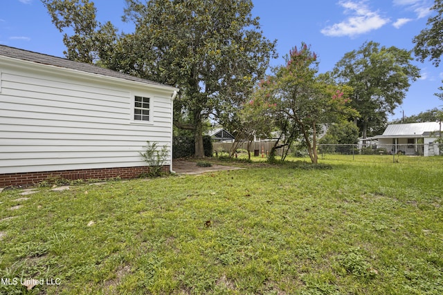 157 Saint Charles Ave, Biloxi, MS 39530 - view of yard