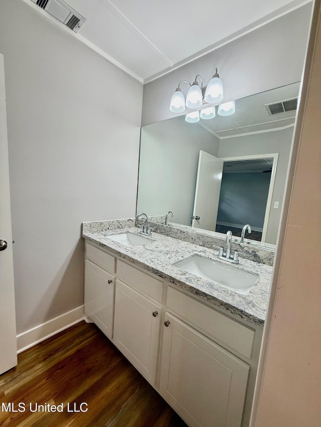 119 Chinquipin Ln, Florence, MS 39073 - full bath with double vanity and wood finished floors