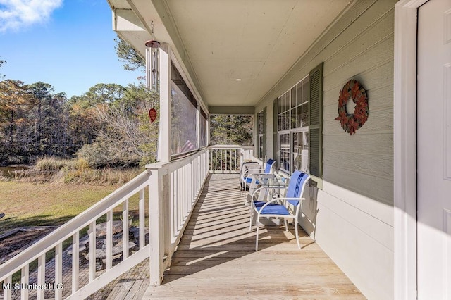 balcony with a porch