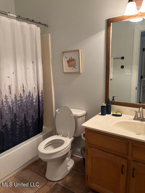 220 Forked Creek Pkwy, Hernando, MS 38632 - full bath with vanity, shower / tub combo, and toilet