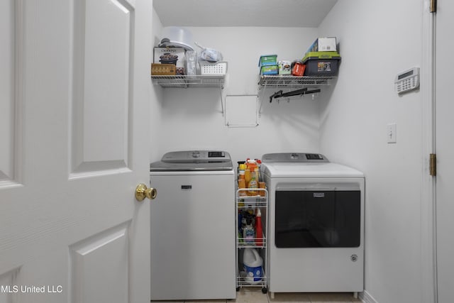 311 Pinecrest Blvd, Long Beach, MS 39560 - laundry area with separate washer and dryer