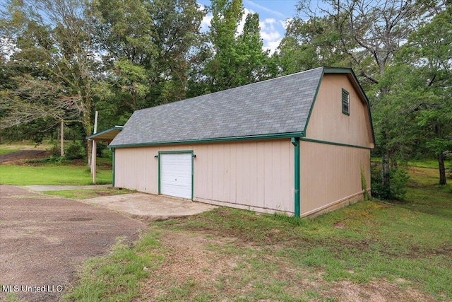 exterior space with a yard