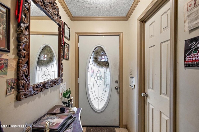 entryway featuring crown molding and a textured ceiling