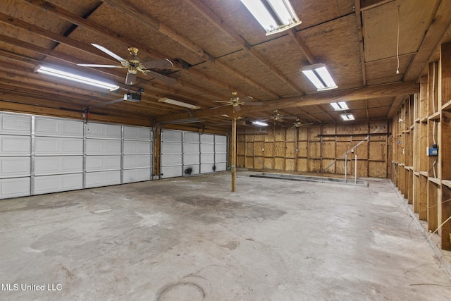 160 Marblehead Ct, Jackson, MS 39211 - garage with a garage door opener