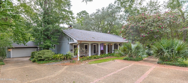 view of front of property with covered porch