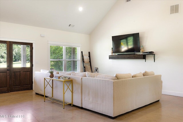 335 Aaron Rd, Sarah, MS 38665 - living room with high vaulted ceiling