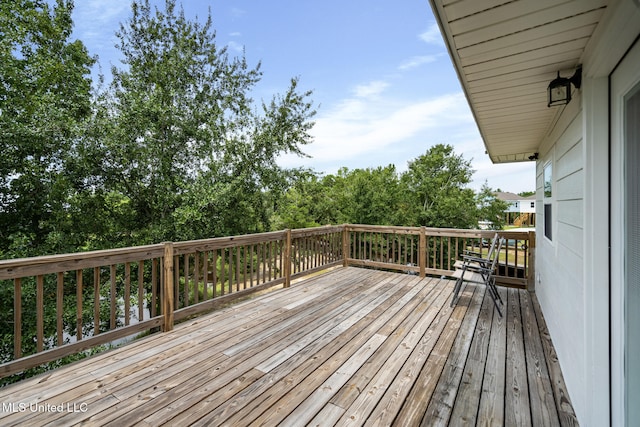 4113 Blue Jay St, Bay Saint Louis, MS 39520 - view of wooden terrace