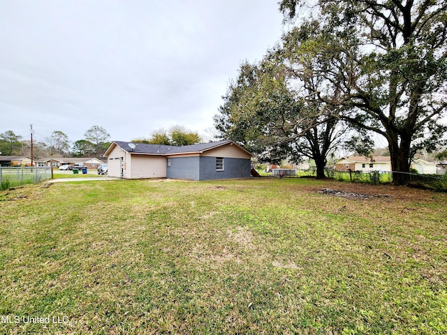 view of yard with fence