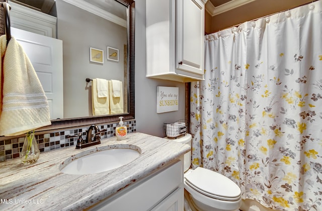 full bathroom featuring toilet, a shower with curtain, ornamental molding, decorative backsplash, and vanity