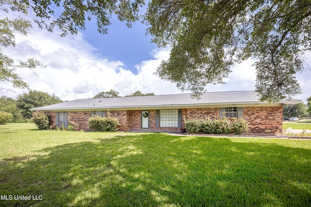 10001 Echo Glen Dr, Moss Point, MS 39562 - single story home with a front lawn and brick siding