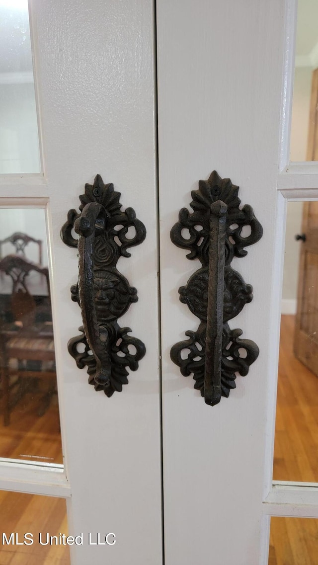 details with wood finished floors