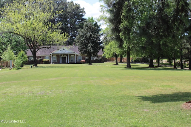 exterior space featuring a lawn