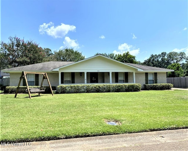 210 Jefferson Davis Blvd, Natchez, MS 39120 - ranch-style home featuring brick siding