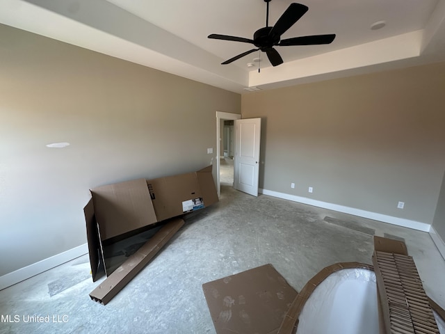 3755 Roland Dr, Southaven, MS 38672 - unfurnished room featuring ceiling fan and a raised ceiling