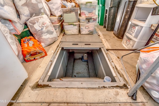 view of entry to storm shelter