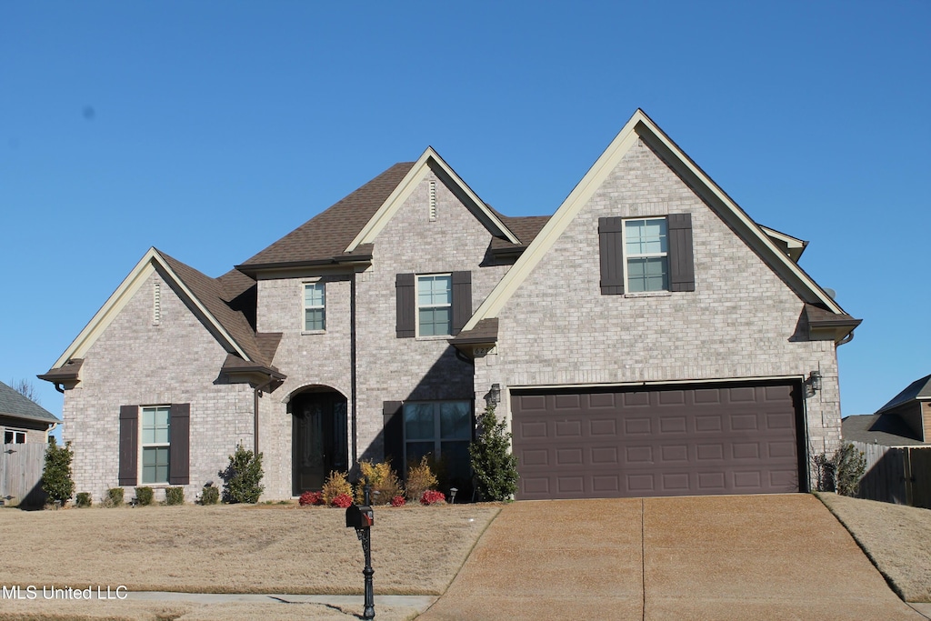 view of front of home featuring a garage