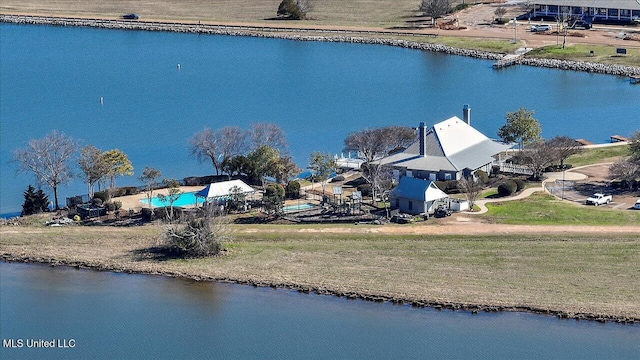 407 Belle Pointe Ln, Madison, MS 39110 - drone / aerial view of a nearby body of water and a pool
